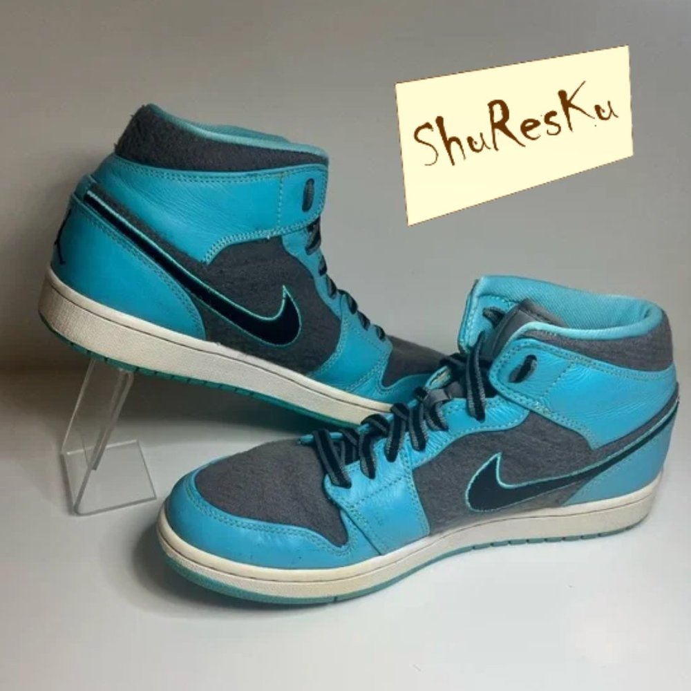 Nike Air Jordan 1 Mid 'Gamma Blue' - Size 8.5 - 633206-405